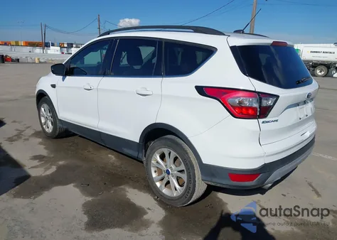 2018 Ford Escape Se z USA, uszkodzony, nr VIN 1FMCU0GD2JUB44455